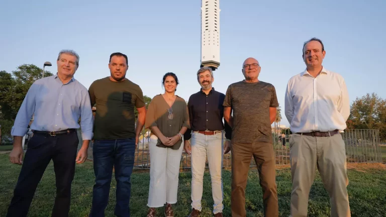 Inaugurada la torre-nido que combate el virus del Nilo